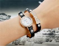 Damen Armbanduhr Kunstlederarmband schwarz verziert